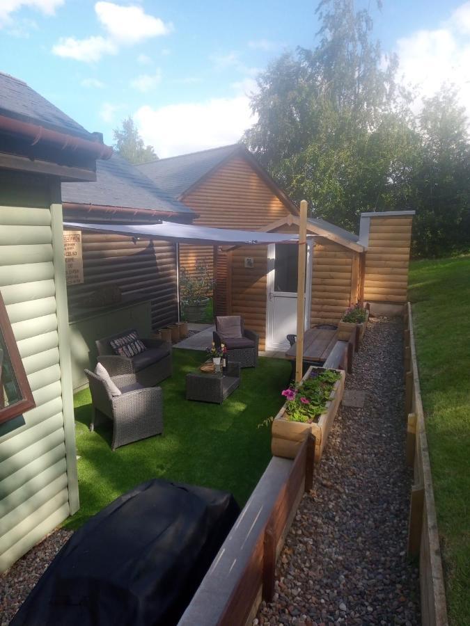 Charming Lodge Cosy Comfortable Ideal Location Blairgowrie and Rattray Dış mekan fotoğraf