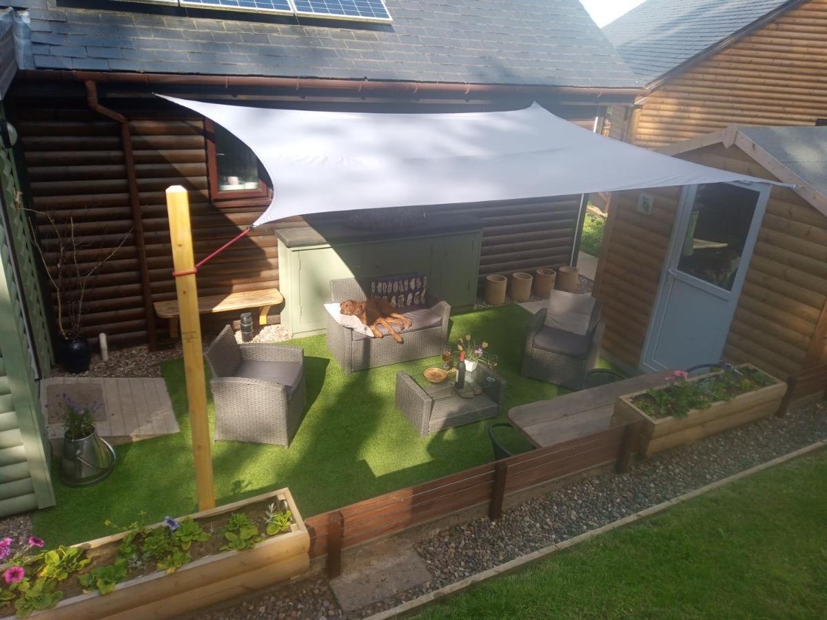 Charming Lodge Cosy Comfortable Ideal Location Blairgowrie and Rattray Dış mekan fotoğraf